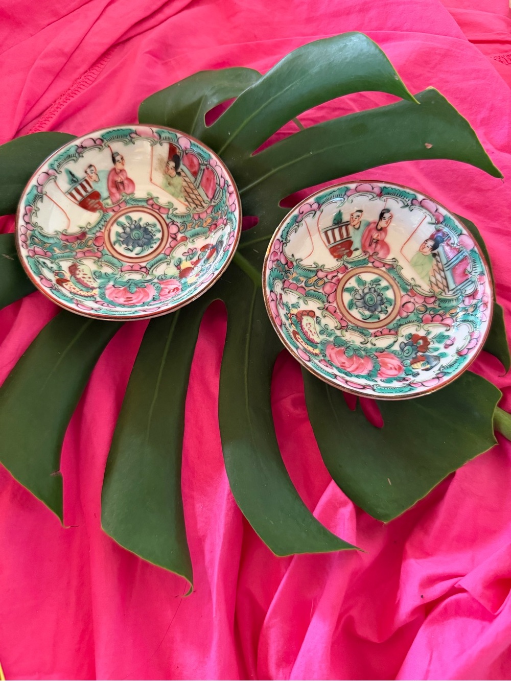 VIntage pair of 4” MCM Famille Rise Medallion sauce bowls